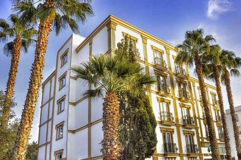 Park Palace Hotel Girne Buitenkant foto
