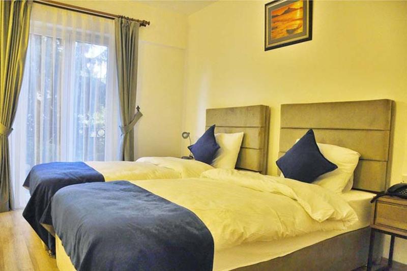 Park Palace Hotel Girne Buitenkant foto